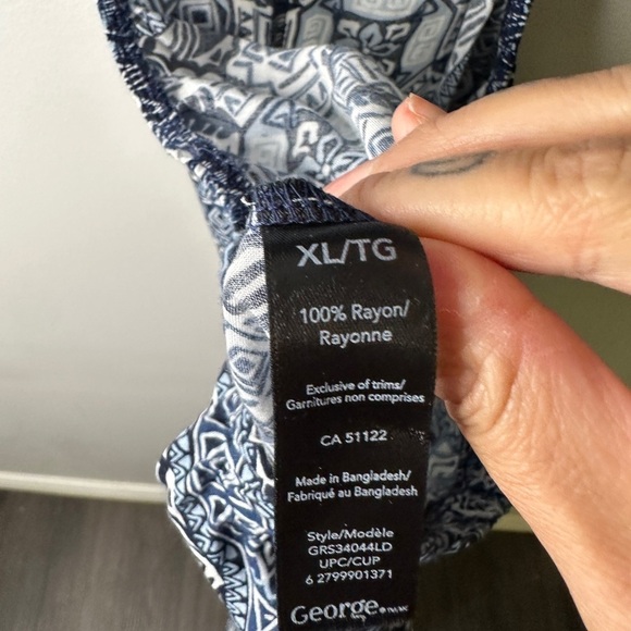 George Women's Cut-Out Wide Leg Pattern Jumpsuit XL - Picture 10 of 13